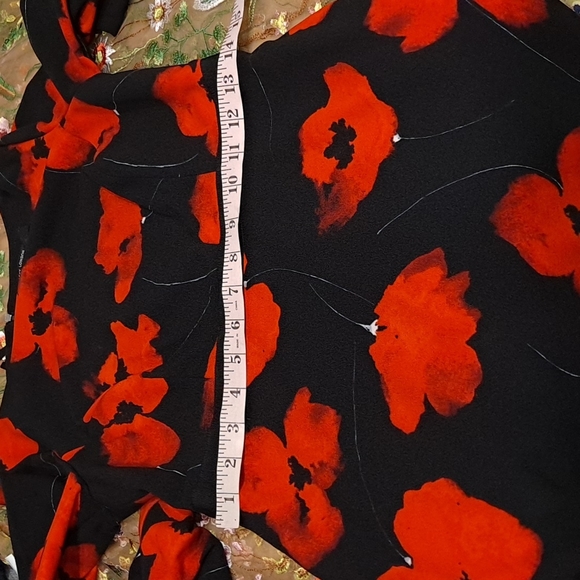 Maggy London poppy floral dress - Picture 12 of 12